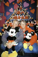 disney.jpg (87067 bytes)