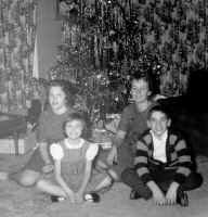 love1.jpg (83293 bytes)