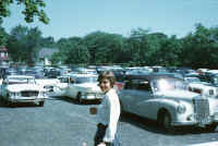 people4.jpg (122612 bytes)